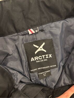 Arctix Women's Black Puffer Jacket with Gray Lining snow pants